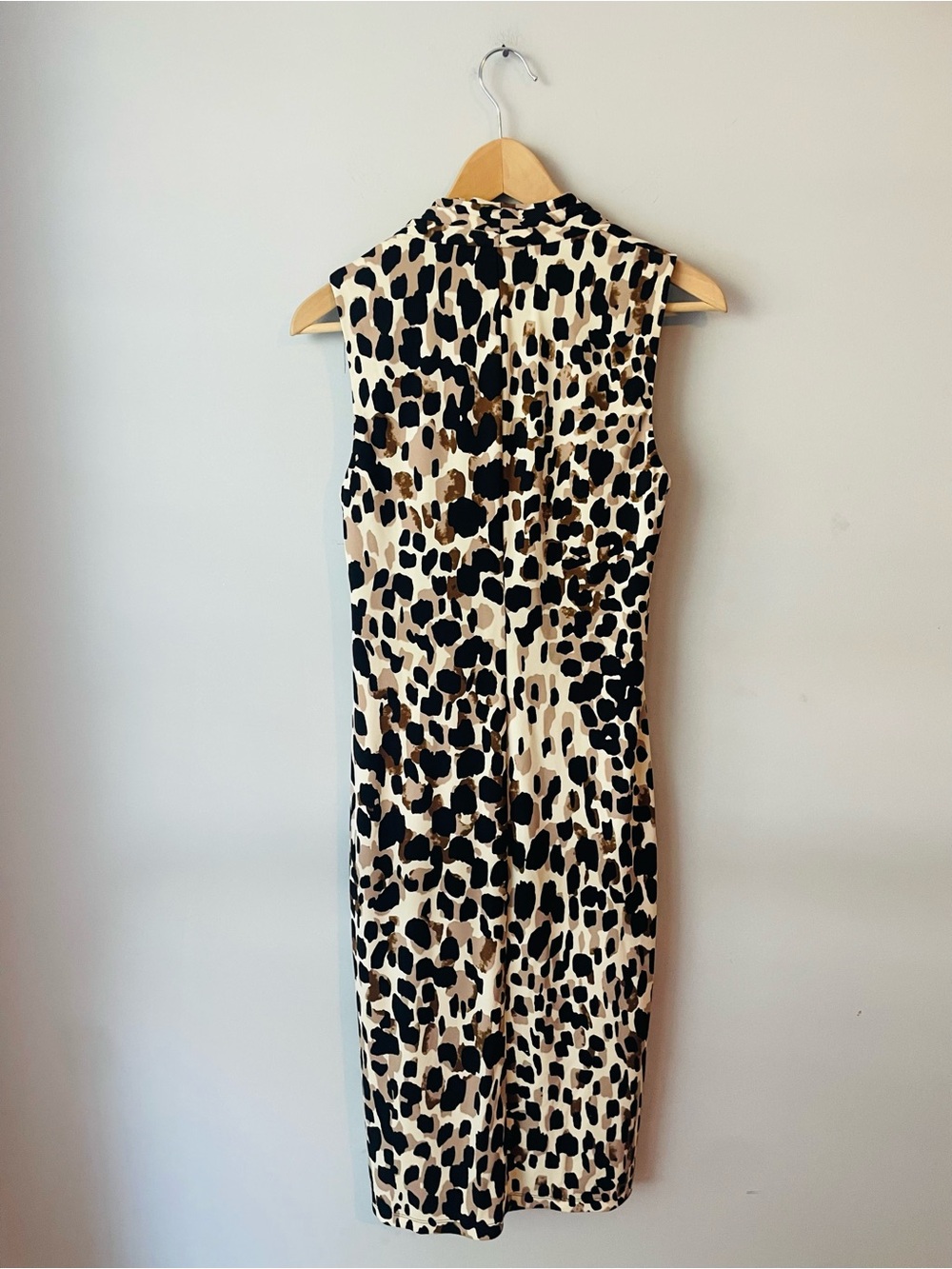 Donna Karan New York Sleeveless Leopard Print Dress - Picture 8 of 10
